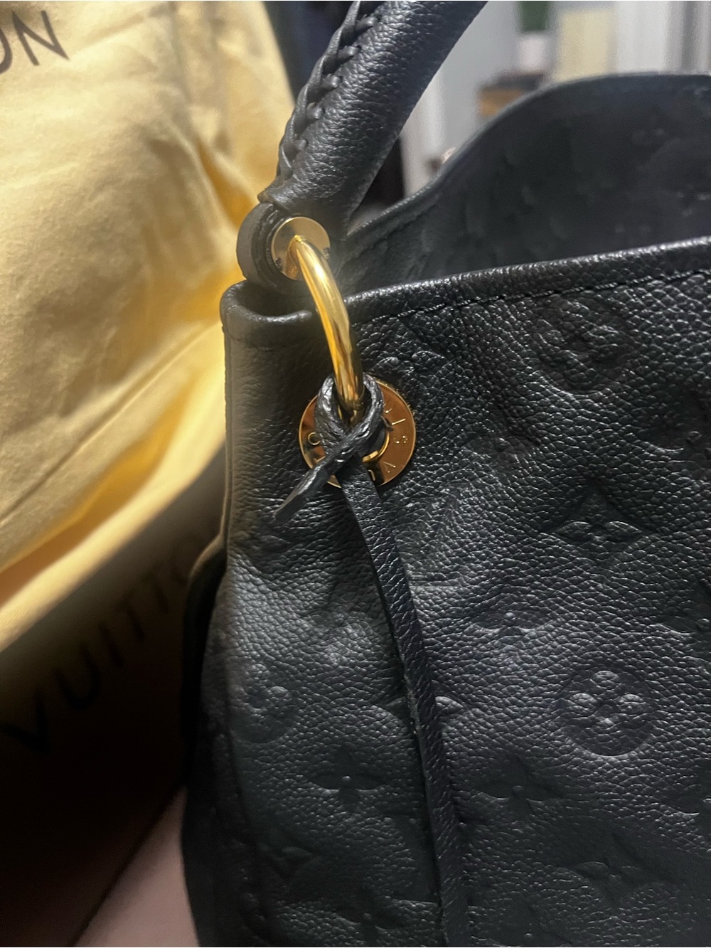 Louis Vuitton Black Monogram-Embossed Leather Shoulder Bag with Gold Hardware - Picture 3 of 16